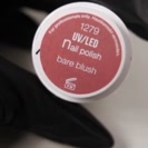 UV/LED nail polish bare blush